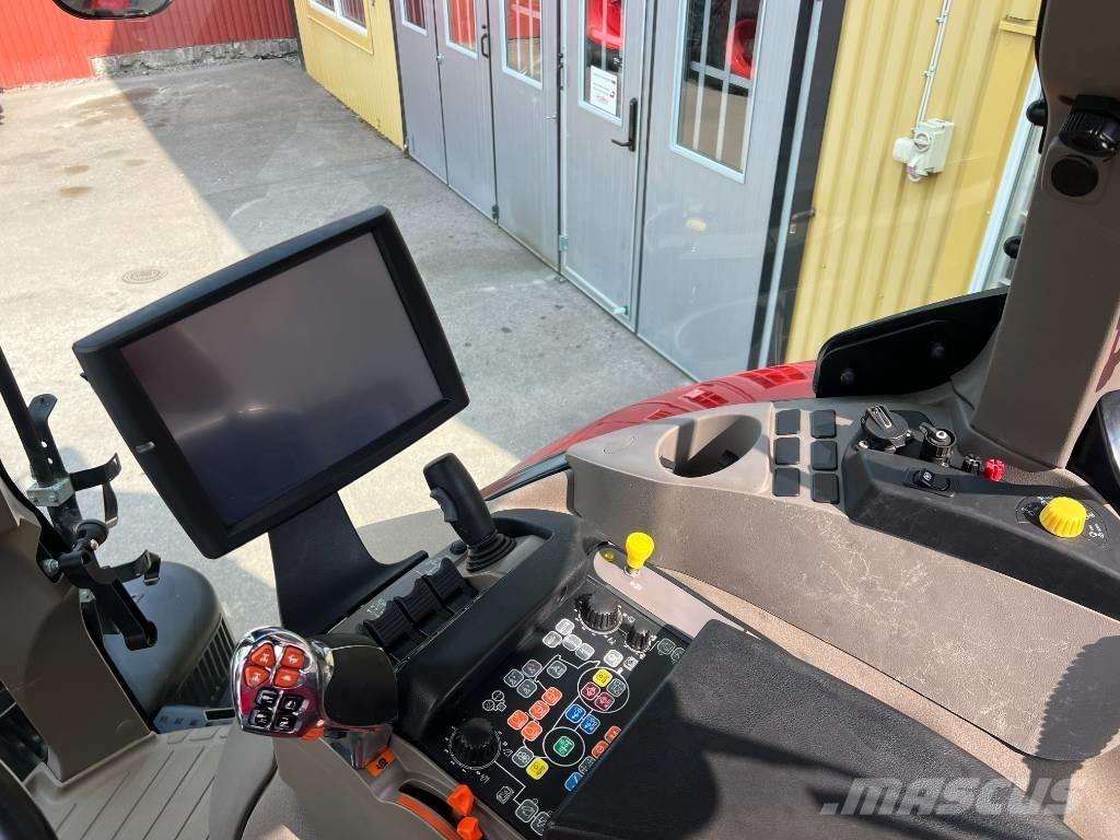 Case IH Puma 220 CVX 曳引機