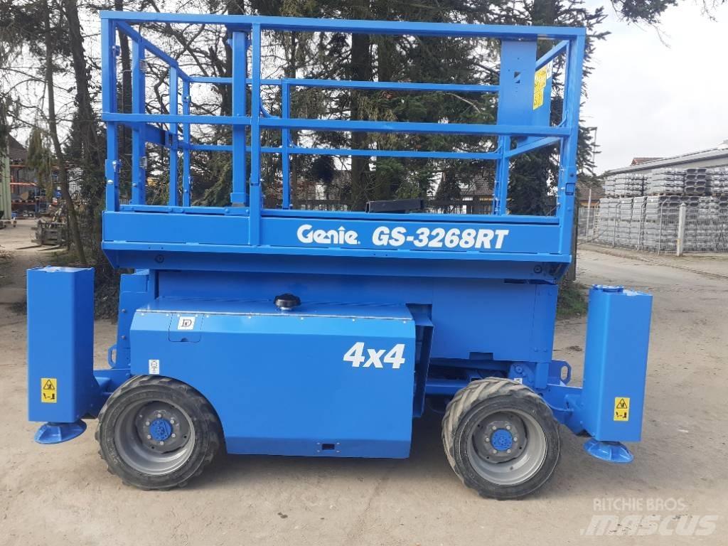 Genie GS 3268 RT 剪式升降機