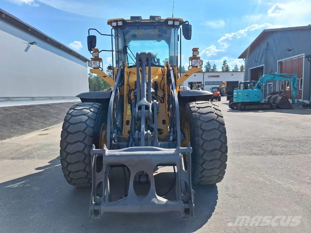 Volvo L90H 輪胎式裝載機