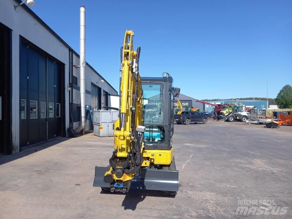 Komatsu PC26MR-5 小型挖土機/掘鑿機<7t(小型挖掘機)