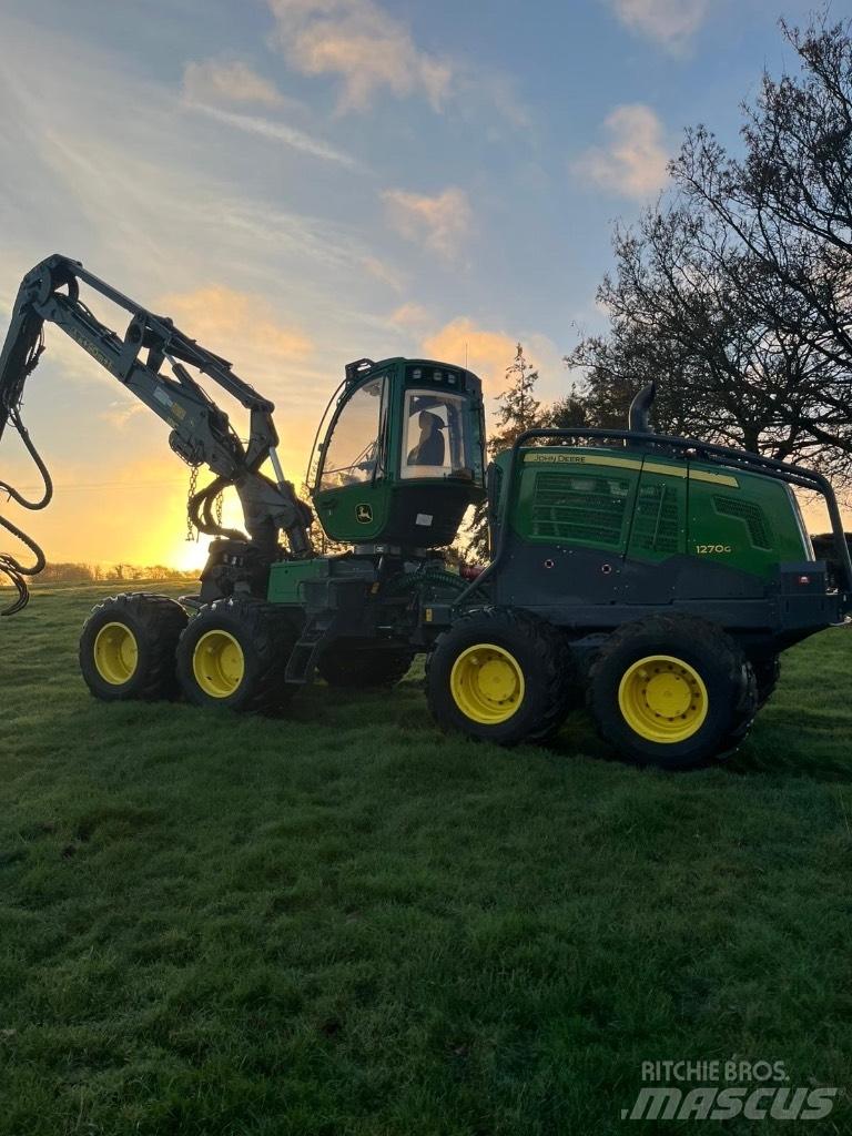 John Deere 1270G 8WD 收穫機