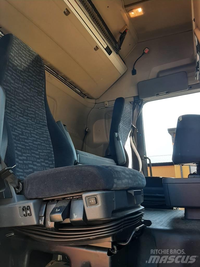 Scania R 560 木材貨車