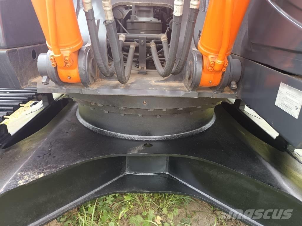 Hitachi ZX 210 履帶式 挖土機/掘鑿機/挖掘機