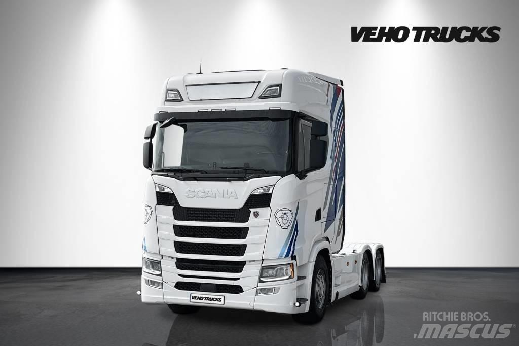 Scania S 500 6X2 曳引機組件