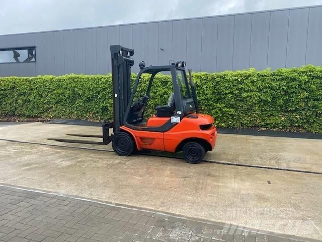 Linde H 30 D-03 柴油卡車