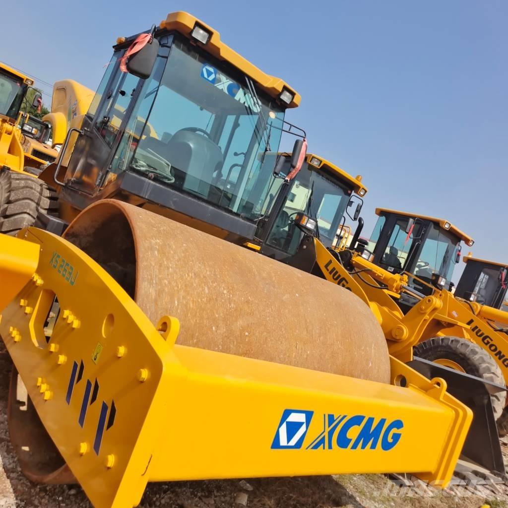 XCMG XS 263 J 單輪滾壓機