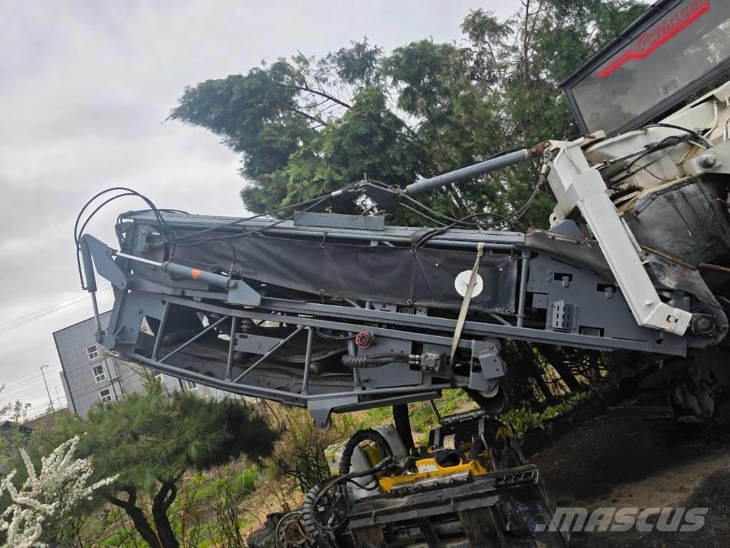 Wirtgen W 1900 瀝青冷銑刨機/銑床