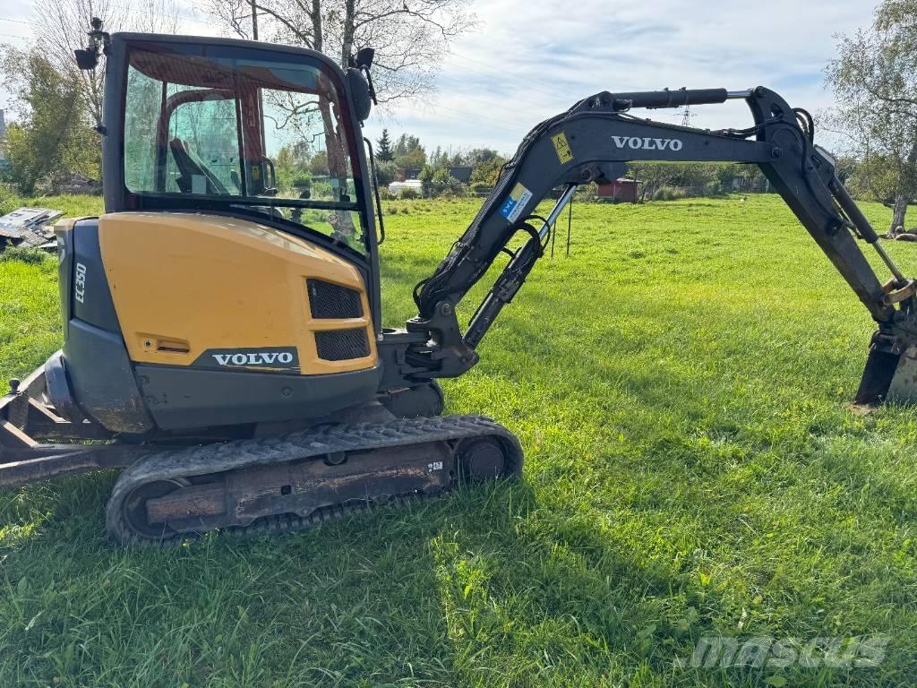 Volvo EC 35 D 小型挖土機/掘鑿機<7t(小型挖掘機)