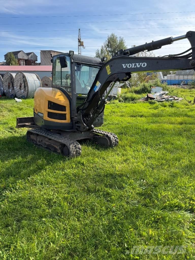 Volvo EC 35 D 小型挖土機/掘鑿機<7t(小型挖掘機)