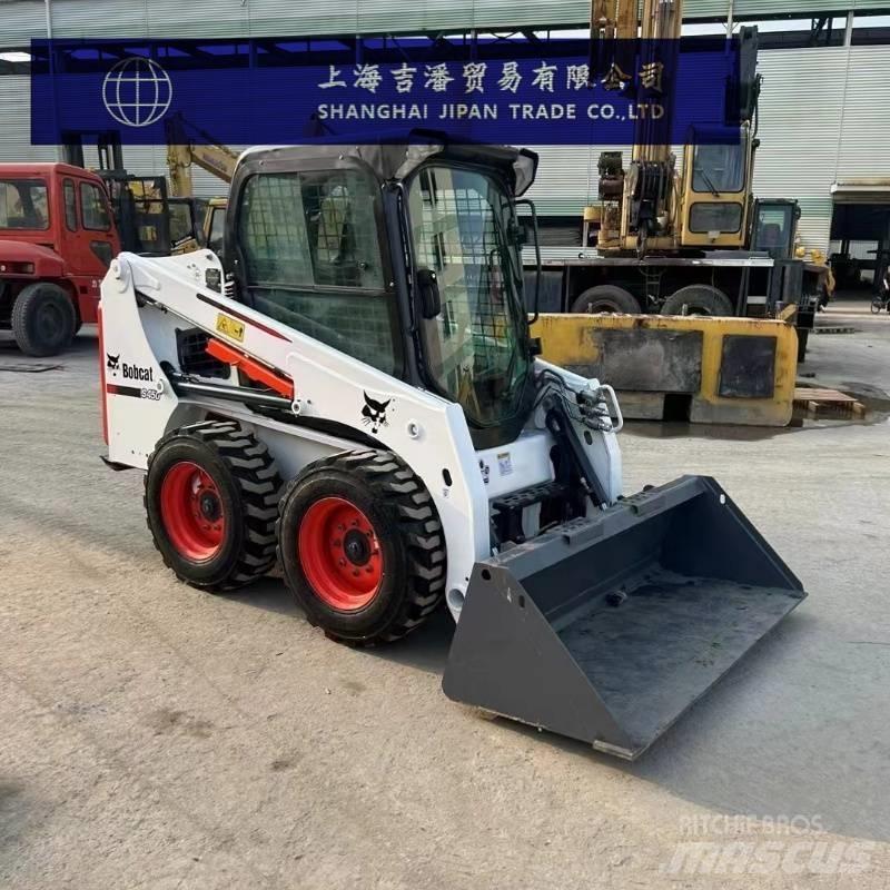 Bobcat s450 滑移轉向裝載機