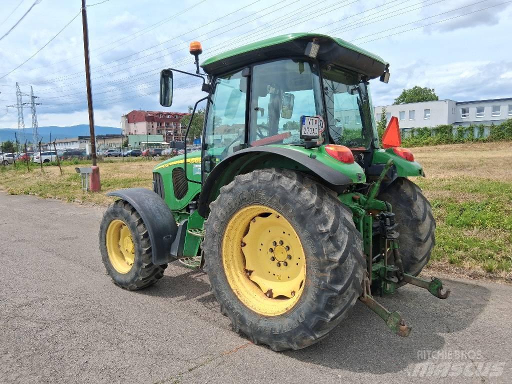 John Deere 5720 曳引機