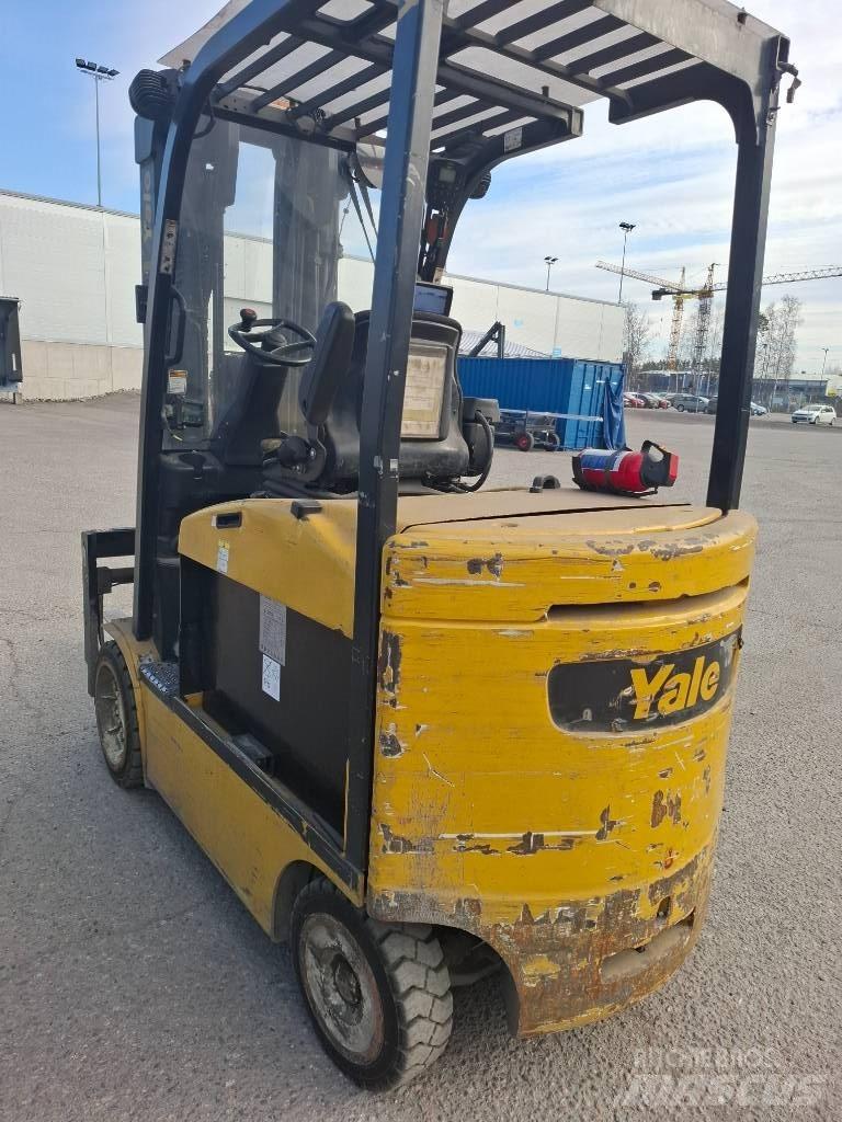 Yale ERC 40 VH 電動堆高機
