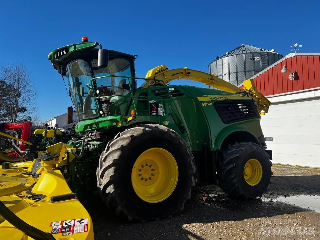 John Deere 9800i 自走式飼料採集機
