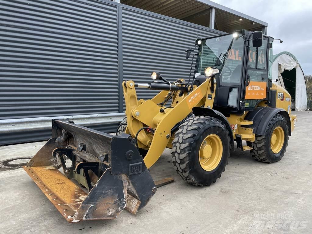 CAT 908M 輪胎式裝載機