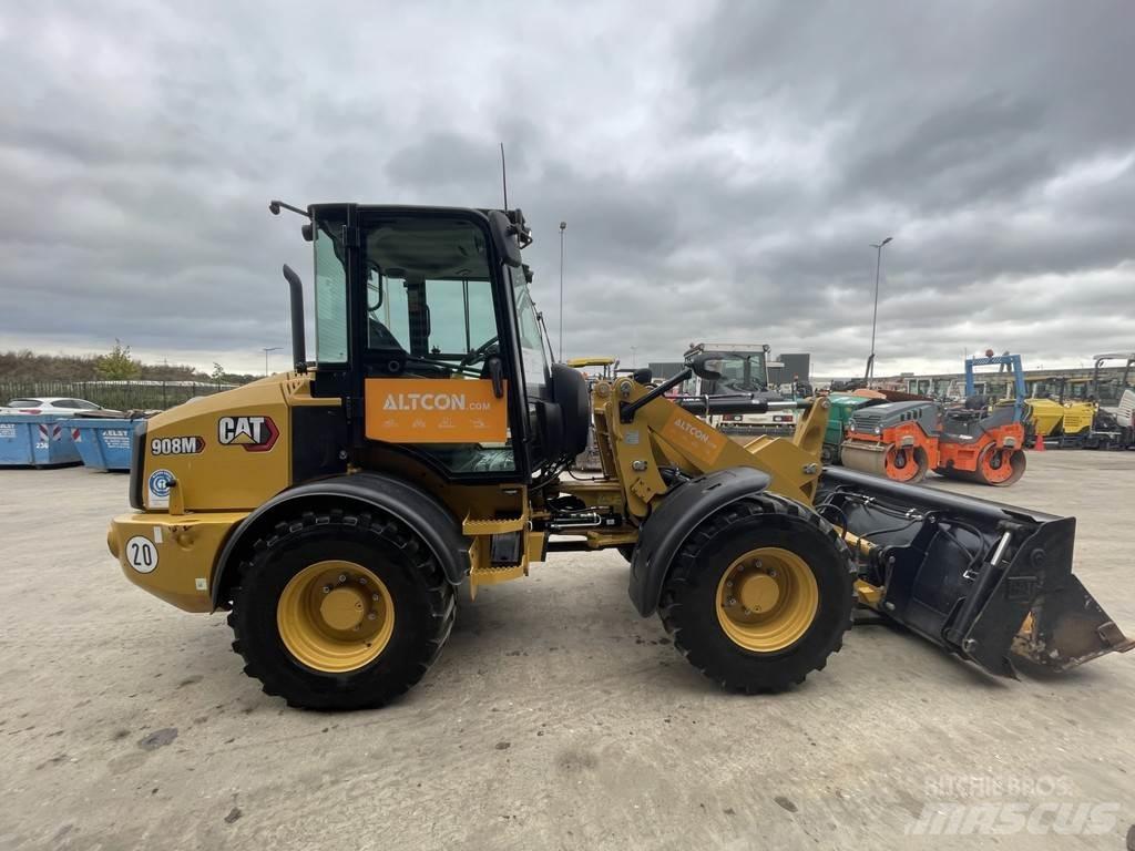 CAT 908M 輪胎式裝載機
