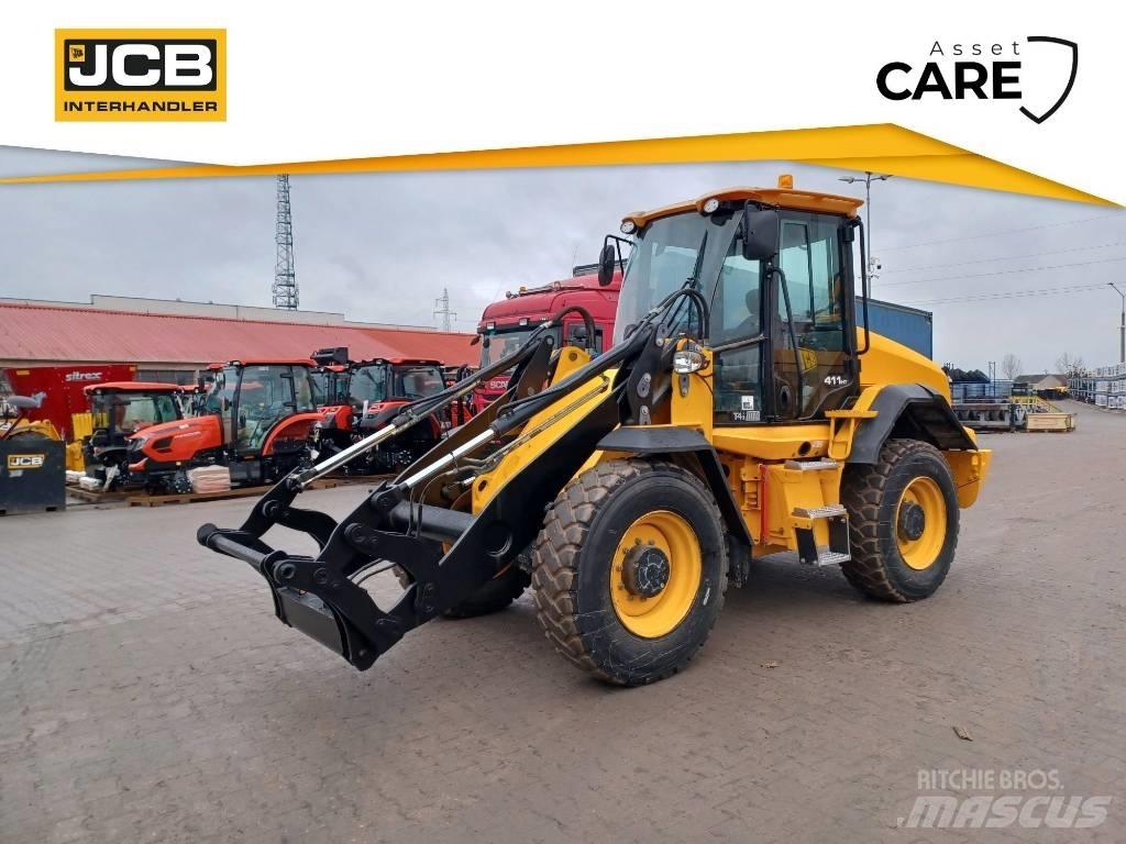 JCB 411 輪胎式裝載機
