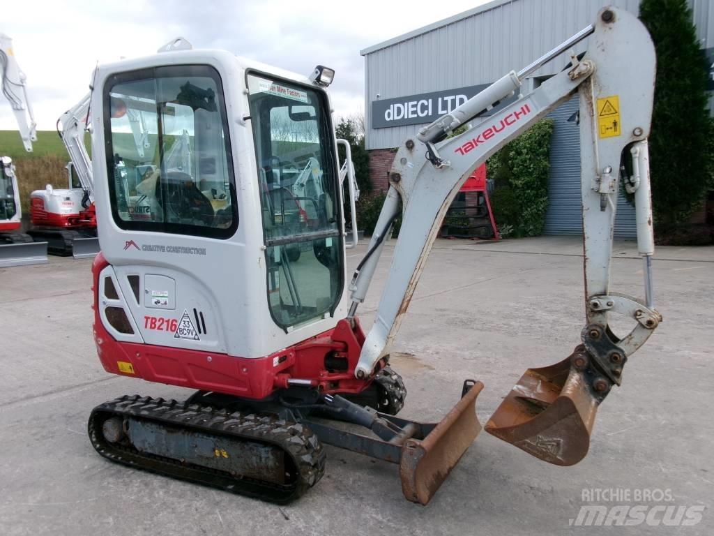 Takeuchi TB 216 小型挖土機/掘鑿機<7t(小型挖掘機)