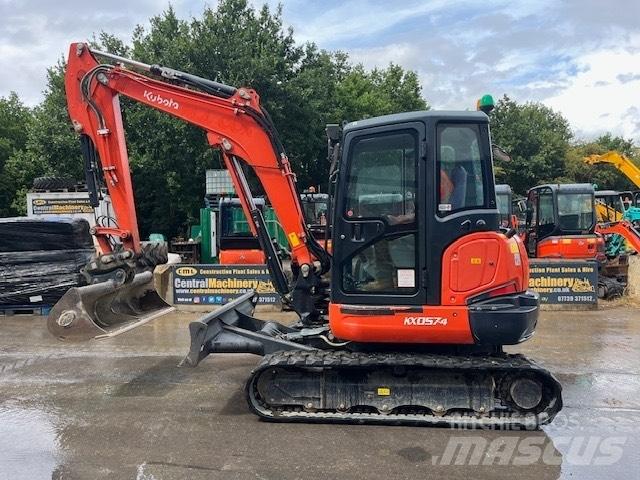 Kubota KX 057-4 小型挖土機/掘鑿機<7t(小型挖掘機)
