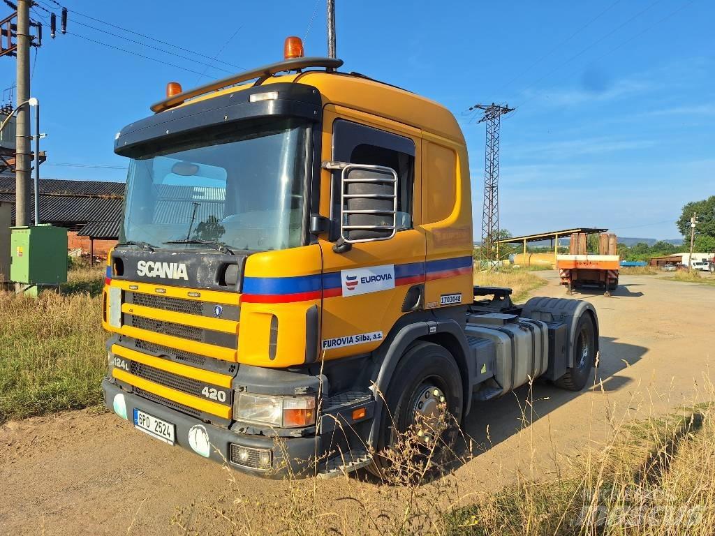 Scania P124LA4X2NA 曳引機組件