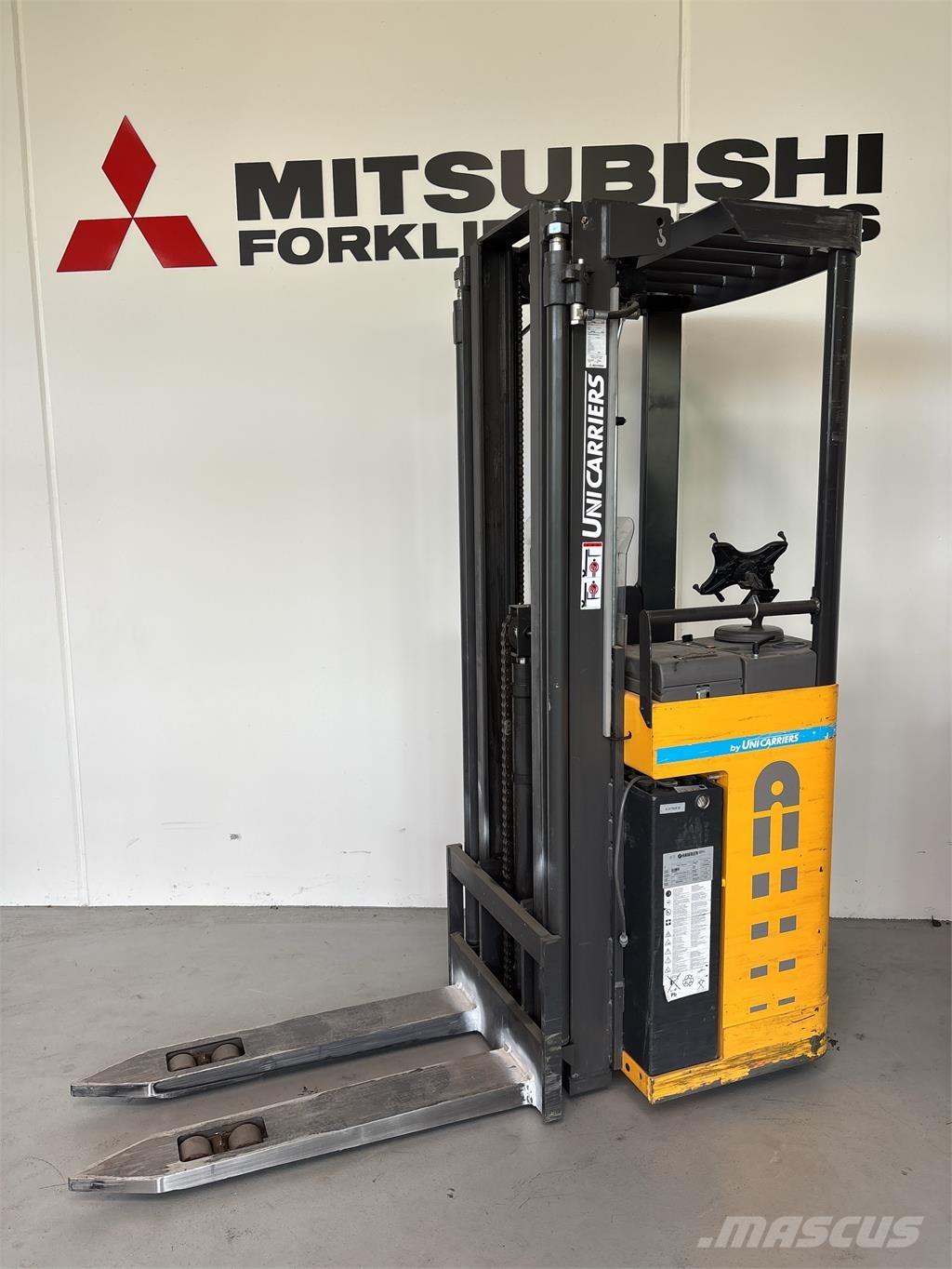 Atlet A160 自走式堆積機