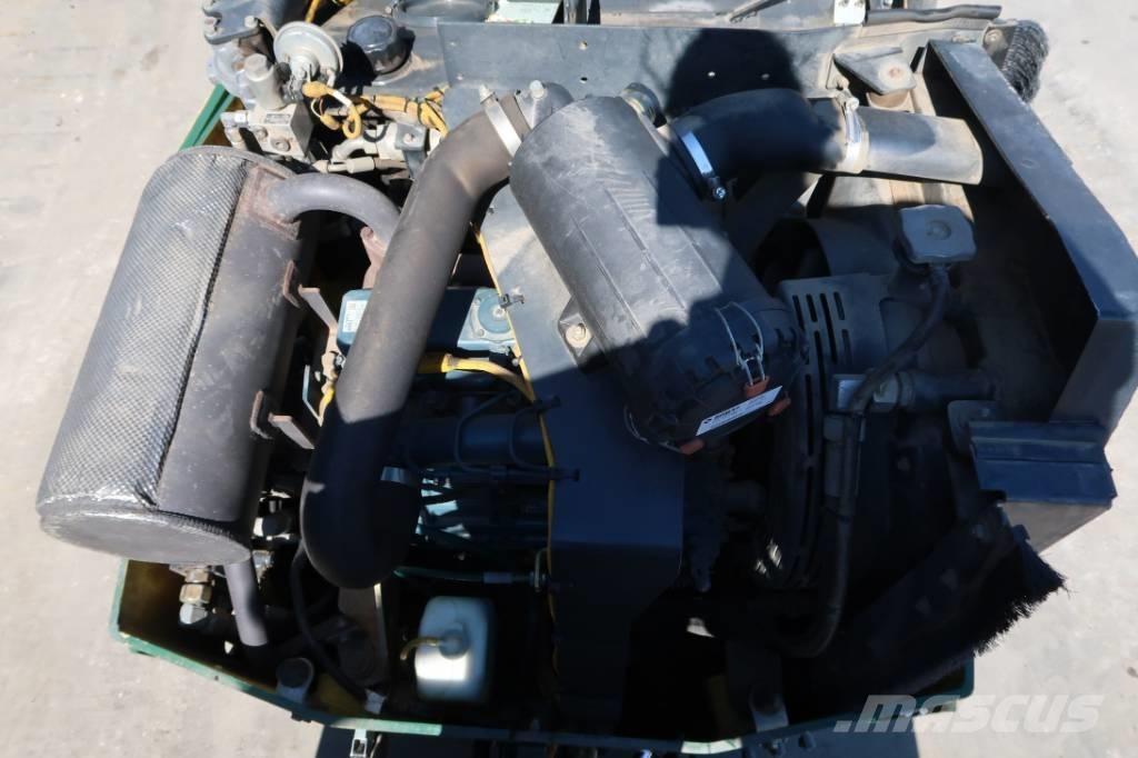 Bomag BW 138 AD-5 雙輪滾壓機