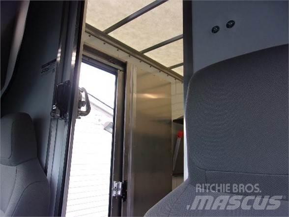 Ford E450 貨箱式卡車