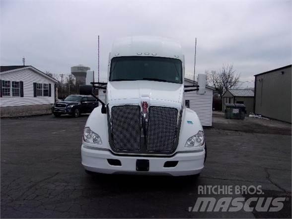 Kenworth T680 曳引機組件
