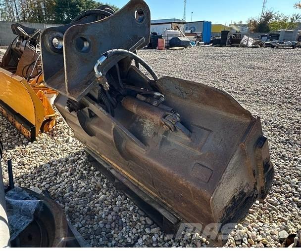 Komatsu PW160-7EO 反向鏟