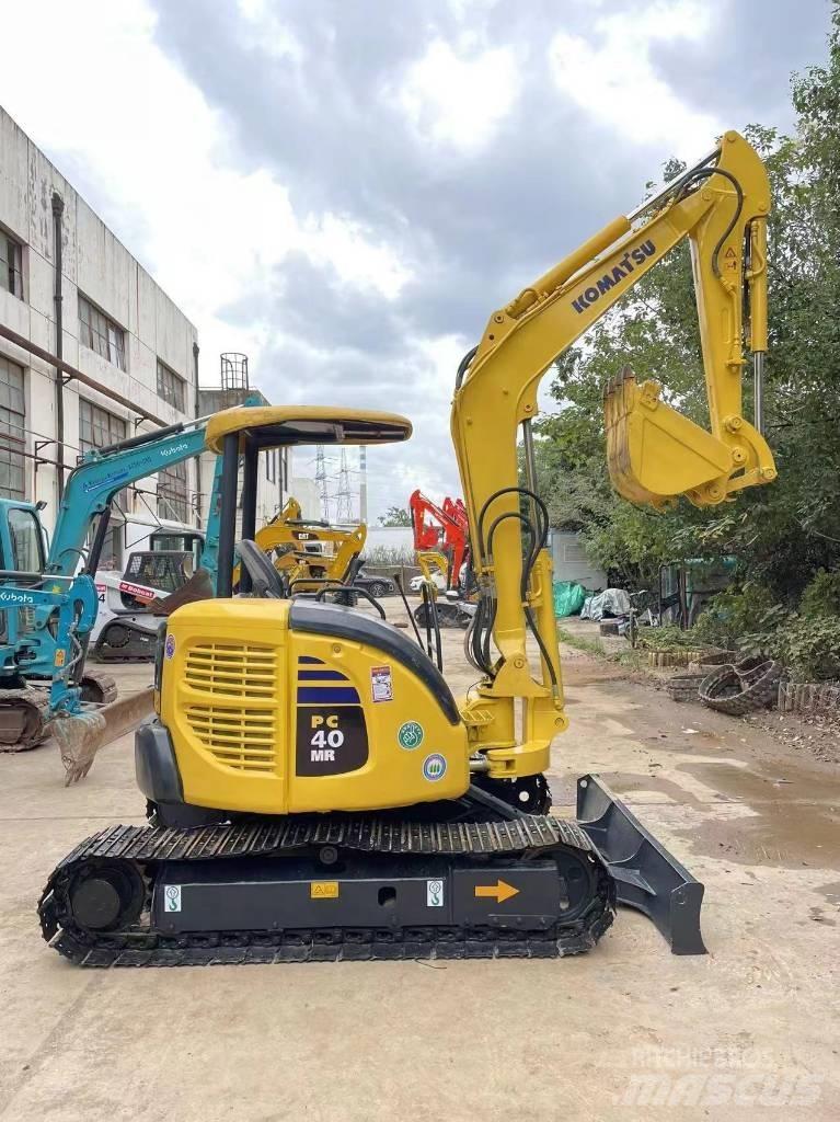 Komatsu PC 40 MR 小型挖土機/掘鑿機<7t(小型挖掘機)