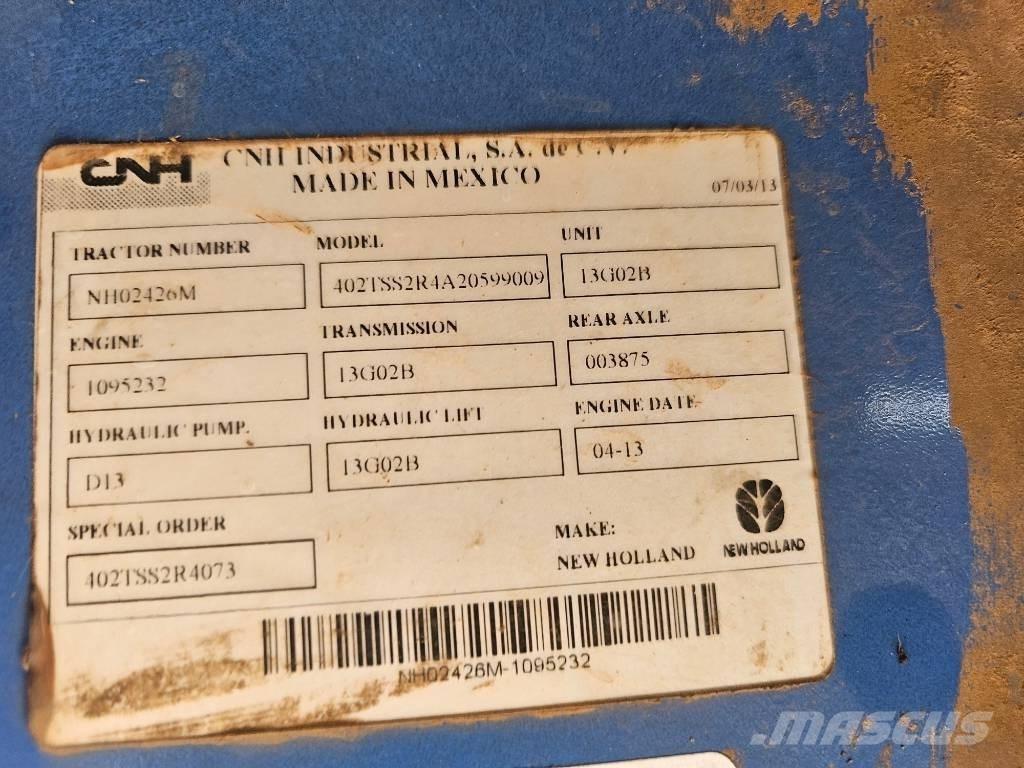 New Holland TS 6.120 曳引機