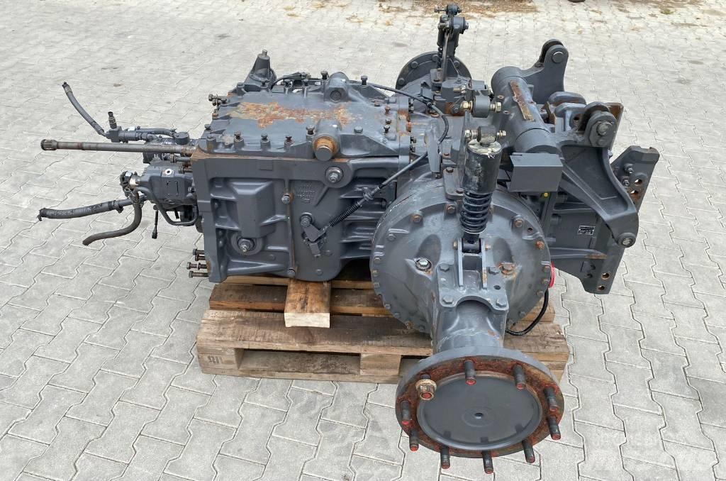 Fendt 820 REAR AXLE 傳動裝置