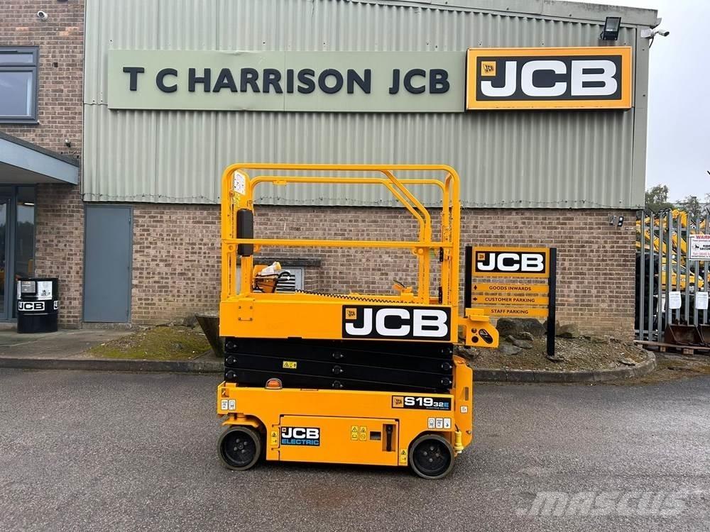 JCB S1932E 剪式升降機