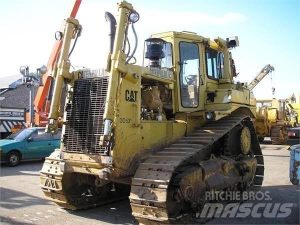 CAT D8N 履帶推土機