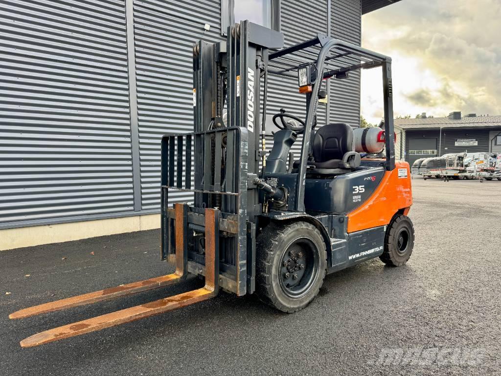 Doosan G 35 C-5 液化石油氣LPG卡車