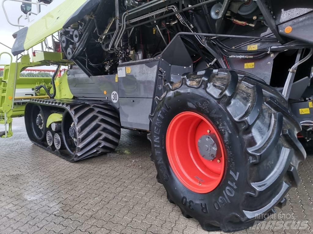 CLAAS Lexion 770 TT 聯合收穫機
