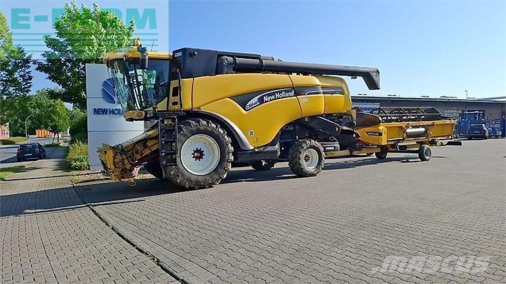 New Holland cx 840 聯合收穫機