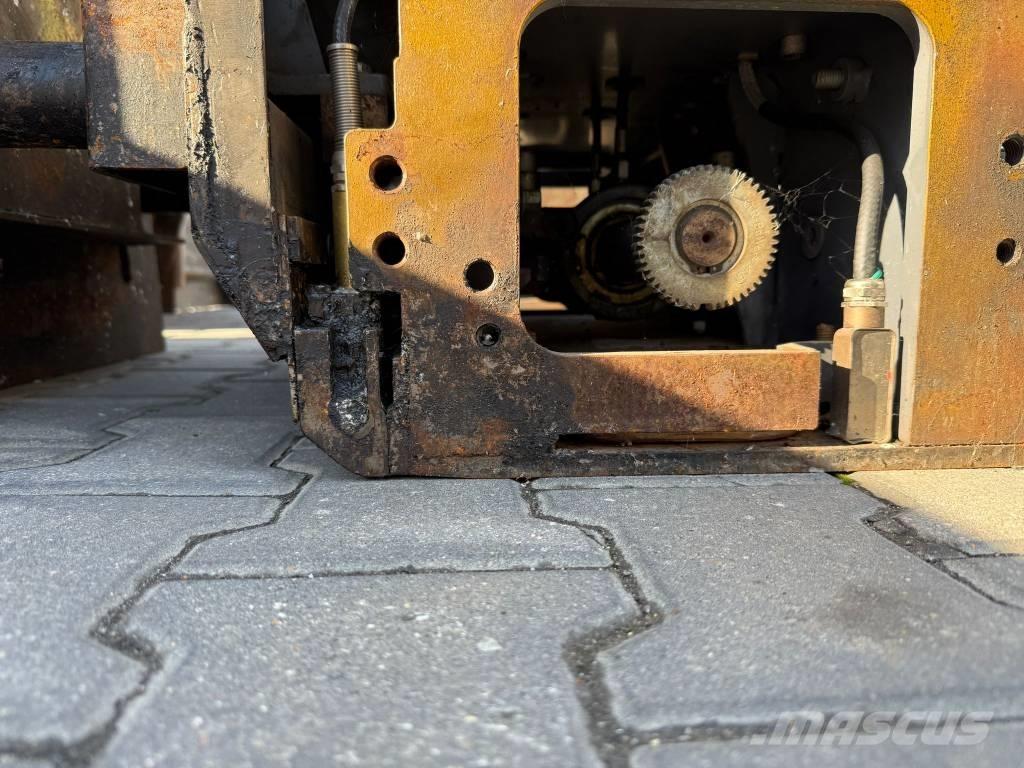 Vögele -3 瀝青攤舖機/鋪路機