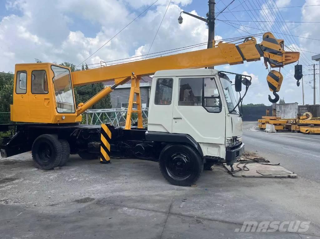 Tadano TS 80 R-1 越野起重機