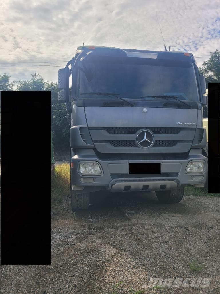 Mercedes-Benz 3848 側卸礦車