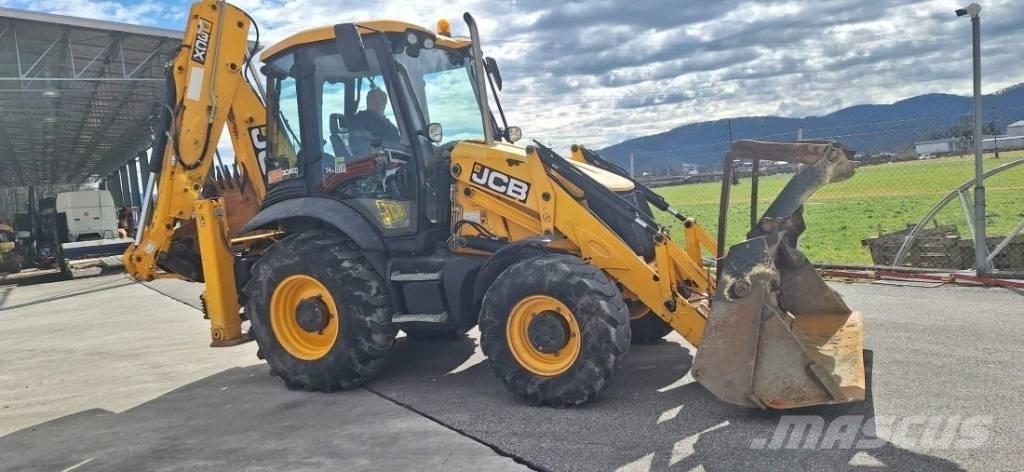 JCB 3cx 反鏟裝載機