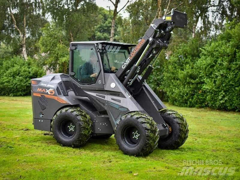 Cast Loader MAXO 57D 小型裝載機