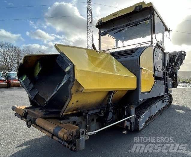 Bomag BMF 2500 S 瀝青攤舖機/鋪路機