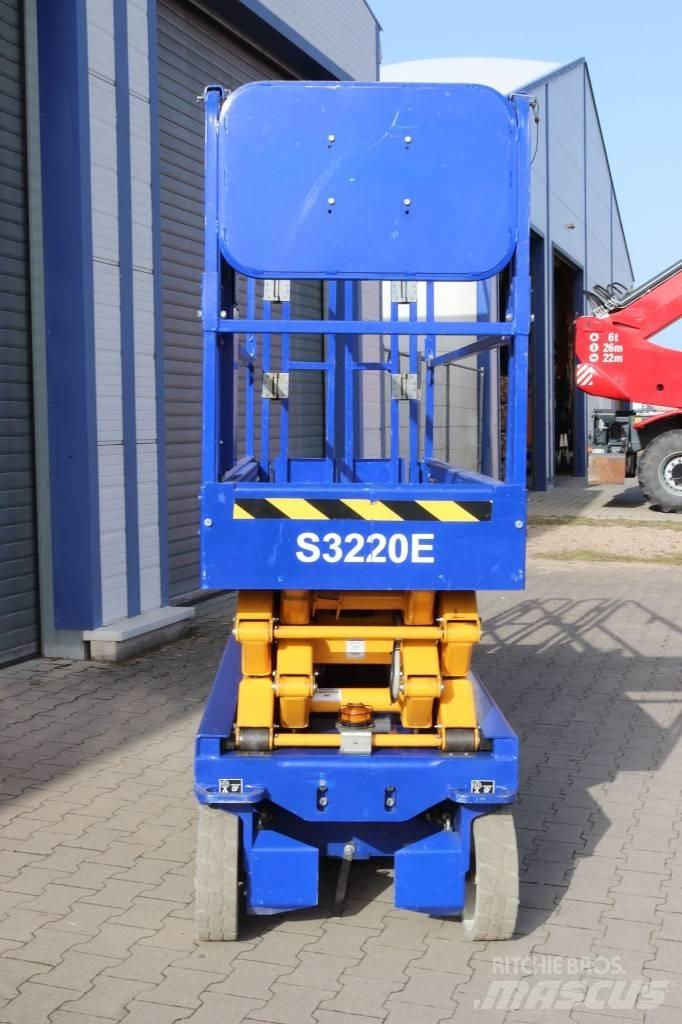 Snorkel S3226E 剪式升降機