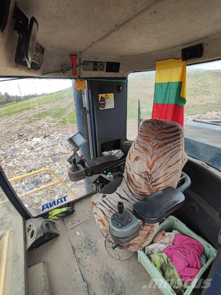 Tana G290 廢棄物壓實機