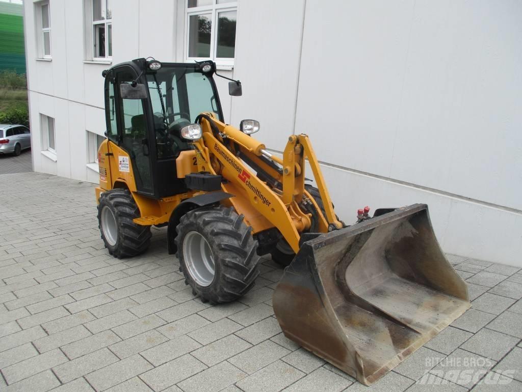 Schäffer 3450 S 輪胎式裝載機