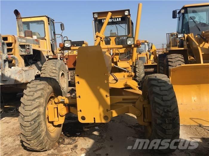 CAT 140 H II 平土機