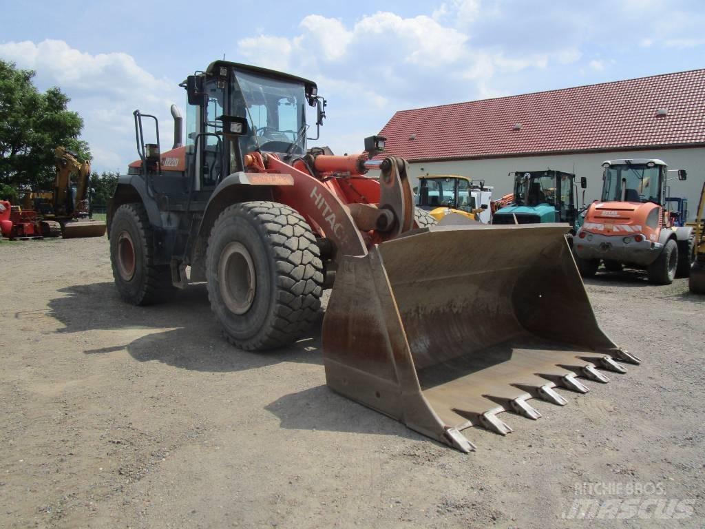 Hitachi ZW 220  Waage 輪胎式裝載機