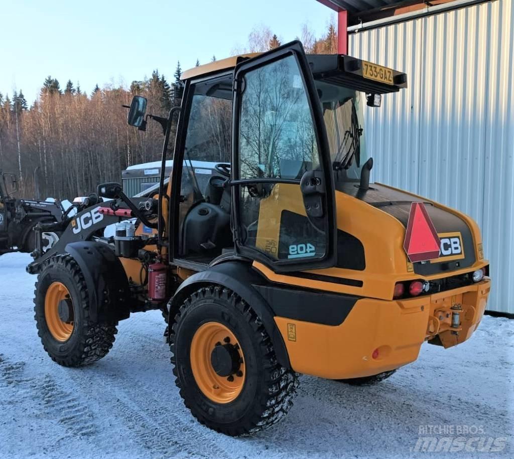 JCB 409 輪胎式裝載機