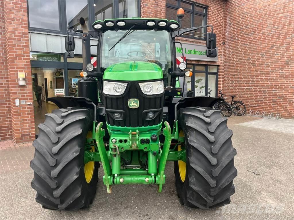 John Deere 6155R 曳引機