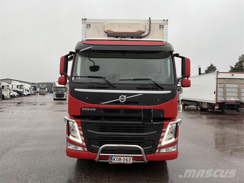 Volvo FM460 4x2 貨箱式卡車